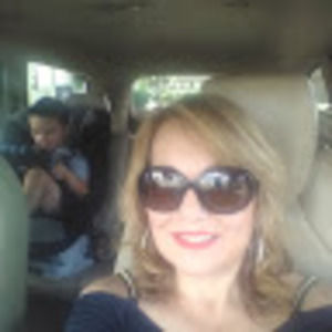 Meet your Posher, Bobbie